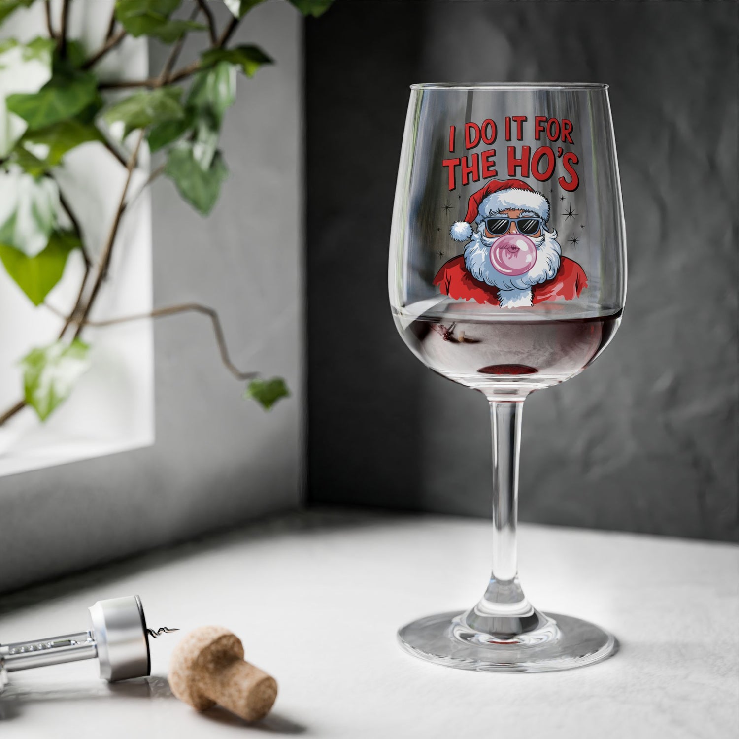 Funny Santa Wine Glass - 12oz | Holiday Party &amp; Christmas Gifts | &quot;I Do It for the Ho&